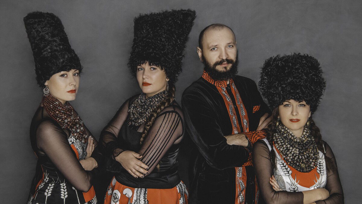 DakhaBrakha
