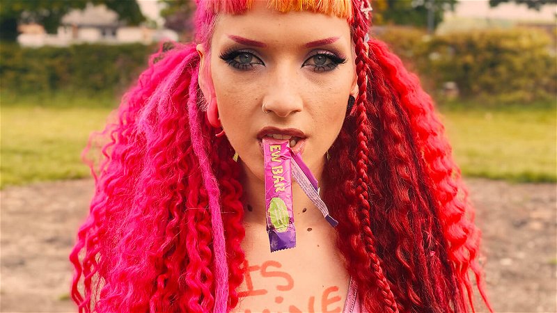 Delilah Bon