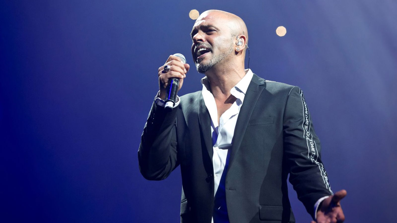 Eyal Golan