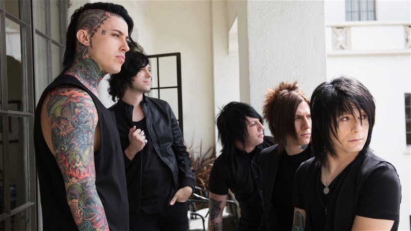 Falling In Reverse