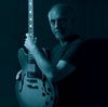 Larry Carlton
