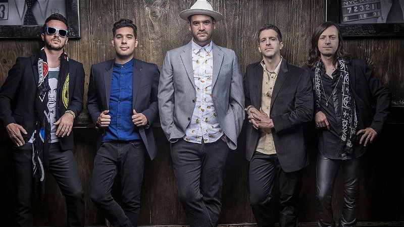 Los Claxons