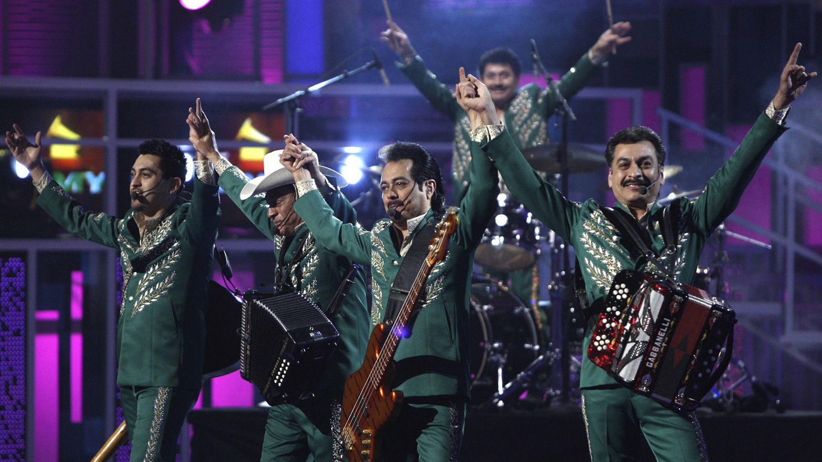 Tickets: Los Tigres Del Norte, Villavicencio | Fri, 09 Dec 2022, 18:00