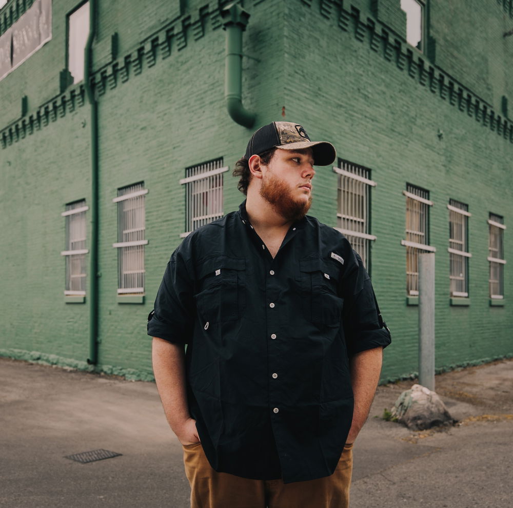 Tickets Luke Combs, Manchester Tue, 17 Oct 2023, 1800