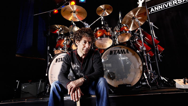 Simon Phillips